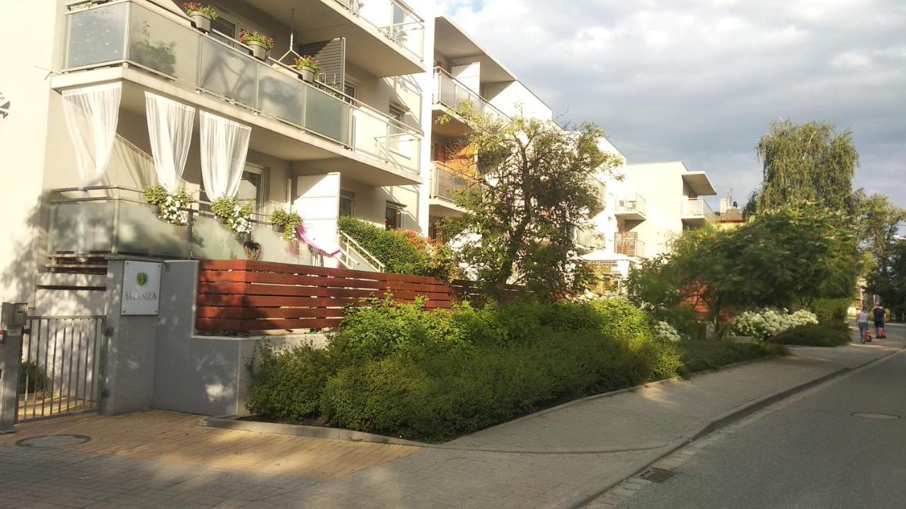 Selenza Apartament By Apartamenty Na Dni فروتسواف المظهر الخارجي الصورة